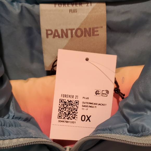 Colorful Gradient Puffer Jacket and Pants Set Size XL/0X Pantone X Forever 21 - Picture 6 of 6